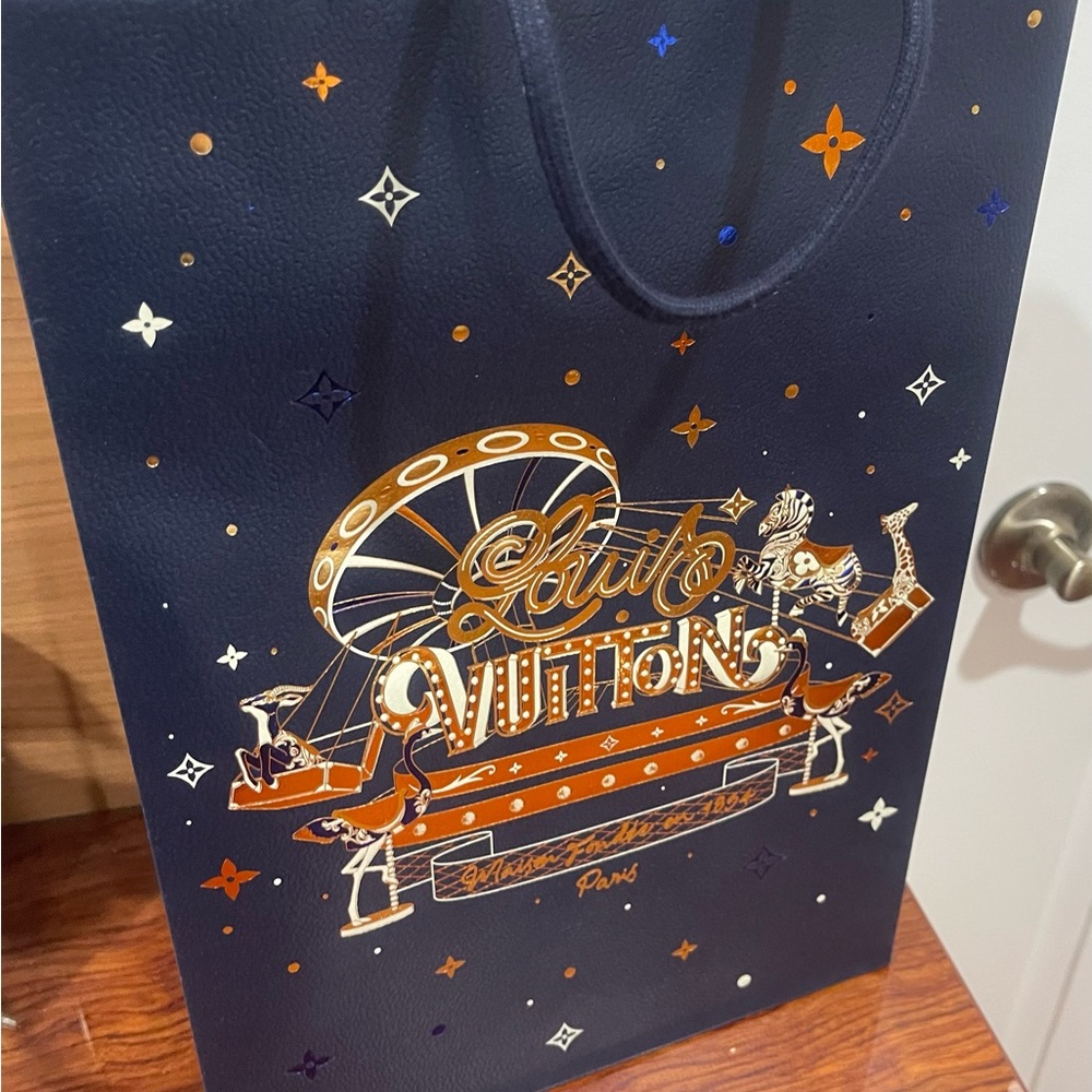 Louis Vuitton Navy Gold Holiday Gift Bag - Picture 4 of 4